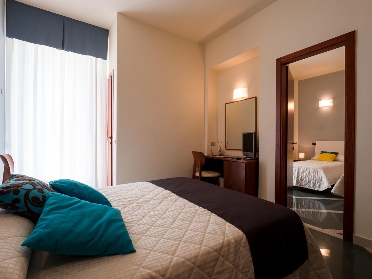 Hotel Metropol Senigallia Bagian luar foto